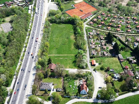 An Der B17 100428 Panoramio