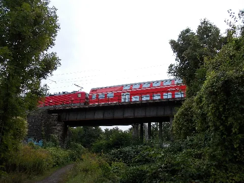 Angercrobrückeeilbftrasse