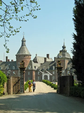Anholt Castle R01