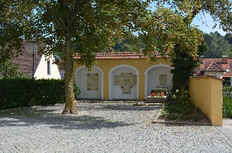 Ansfelden Ehem Friedhof1