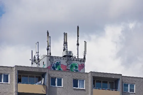 Antennen Auf Einem Wohnhaus In Fulda