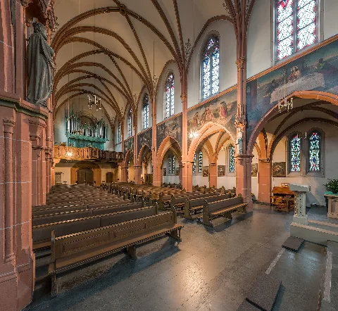 Antoniuskirche, Frankfurt, Nave And Organ 20150820 4