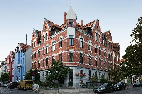 Apartment House Caecilienstrasse 2 Bernwardstrasse Doehren Hannover Germany