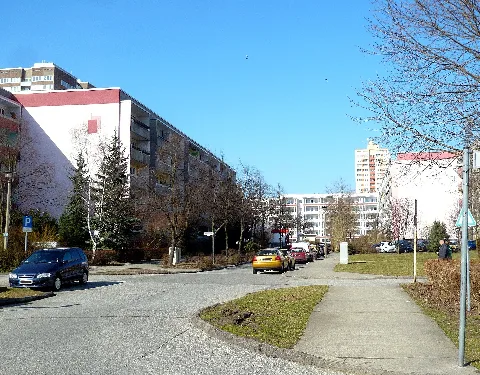 Auersbergstr Marzahn 110320 Ama Fec (24)