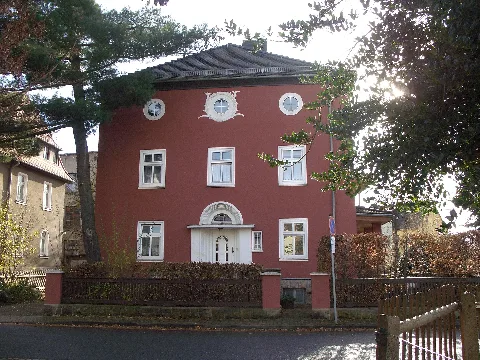 August Bebel Straße 4