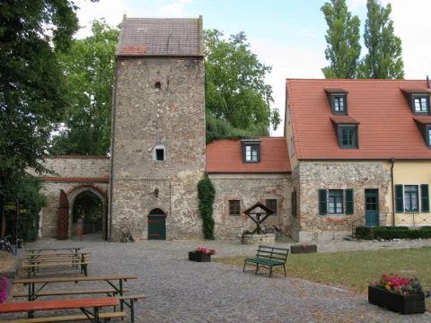Ausgang Wasserburg Gasthof & Brauerei, Rathenau Str (Geograph 20000)