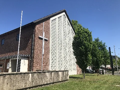 Außenansicht Der Christkönig Kirche In Hannover Badenstest 2
