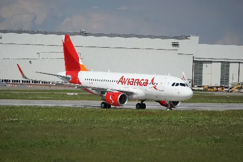 Avianca D Avyg Airbus A319 115(Wl) (17978503341)