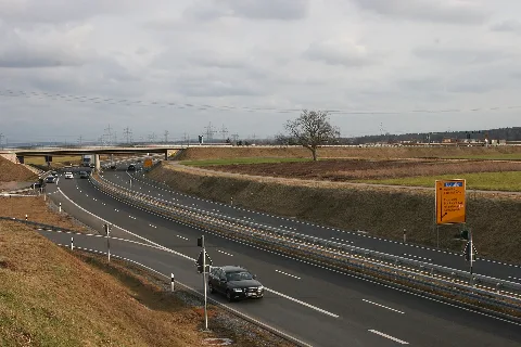 B535 Ausfahrt Oftersheim Plankstadt 1096