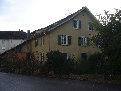 Bachstrkloteniii