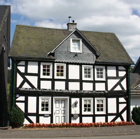 Bad Berleburg Parkstr. 4