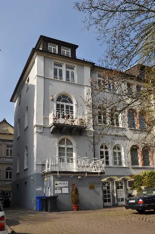 Bad Homburg, Kaiser Friedrich Promenade 17