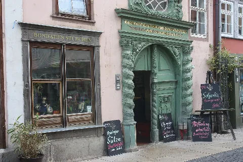 Bad Langensalza, Portal Zum Denkmalgeschützten Haus Marktstraße 19