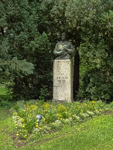 Bad Säckingen, Schlosspark Scheffel Büste 2012