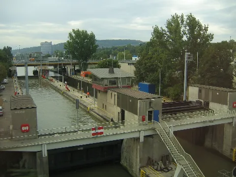 Badcannstattschleusestuttgart Gobeirne