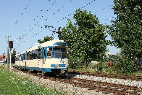 Badner Bahn Neuerlaa