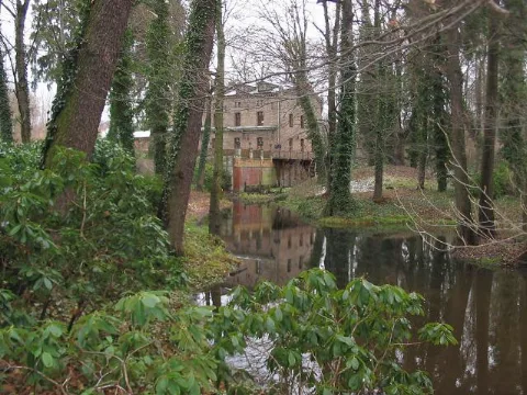 Bäke1