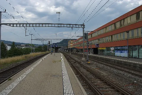 Bahnhof Baar Bahnsteig 2
