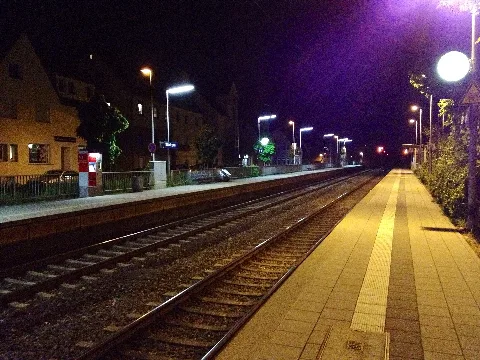 Bahnhof Benningen (16105547081)
