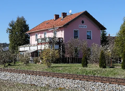 Bahnhof Buch (Inn) Empfangsgebäude 2020
