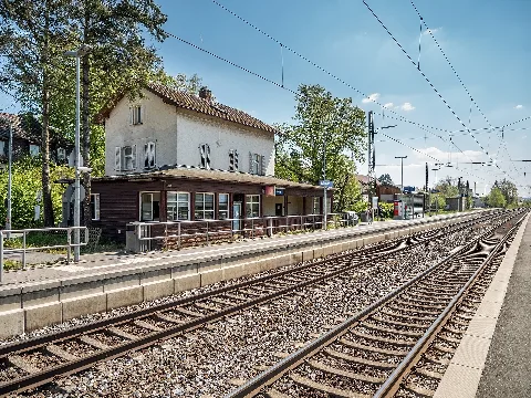 Bahnhof Buttenheim P5022994
