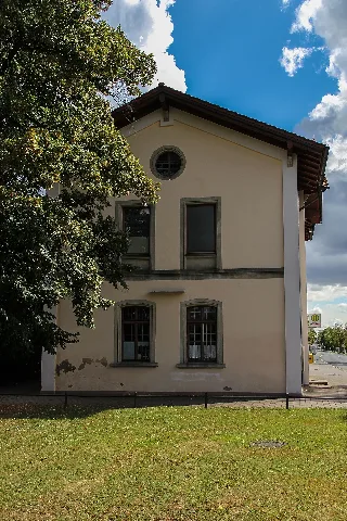 Bahnhof In Postbauer Heng 01