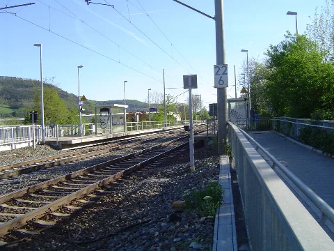 Bahnhof Jena Zwätzen, Gleis 1