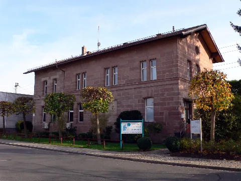 Bahnhof Nürnberg Mögeldorf Empfangsgebäude 1