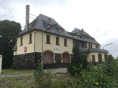 Bahnhof Ochtendung, Frontansicht