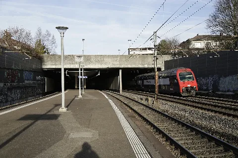 Bahnhof Opfikon P6A1072