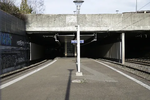 Bahnhof Opfikon P6A1075
