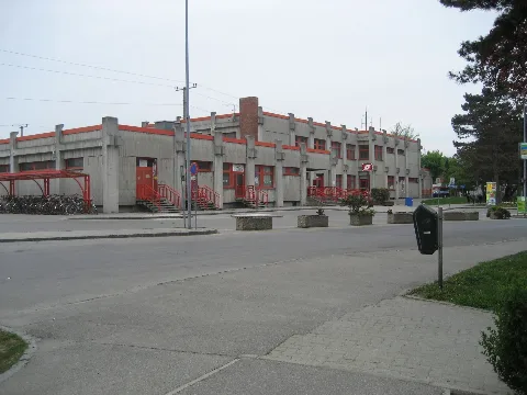 Bahnhof Stockerau 03