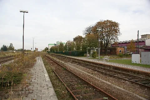 Bahnhofquerfurt2