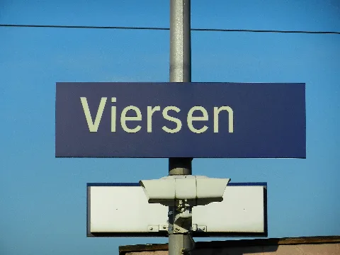 Bahnhofsschild Viersen