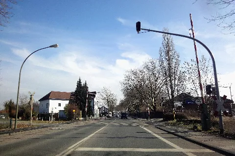 Bahnübergang Panoramio (1)