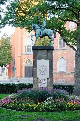 Bamberg, Ulanenplatz, Ulanendenkmal, 20150927, 003
