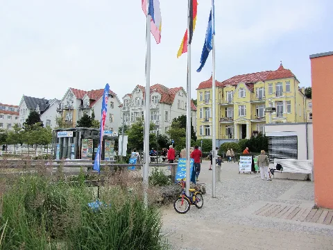Bansin Strandpromenade 2012 07 04 203