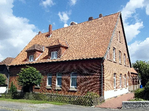 Bantorf Lüttringhäuser Strasse 7