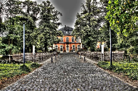 Barock Schloss Wickrath, Mönchengladbach; Landstallmeisterhaus (8277618852)