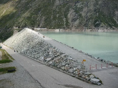 Barrage De Mattmark