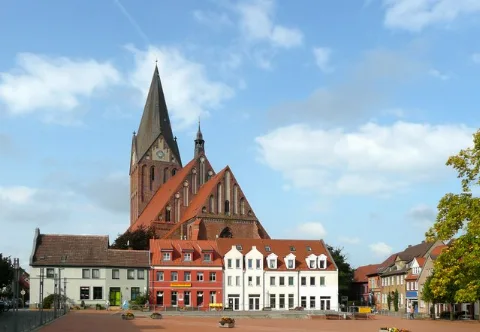 Barth Blick Zur Marienkirche Geograph.org.uk 8662