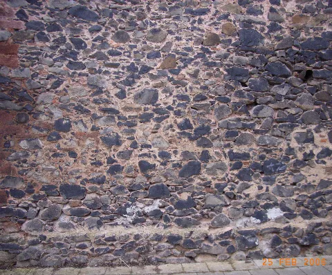 Basaltmauer Gundernhausen