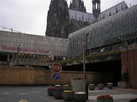 Bauarbeiten Im Schatten Des Doms