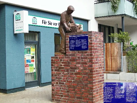 Bauarbeiter Skulptur Von Richard Kuöhl, Hamburg Horn