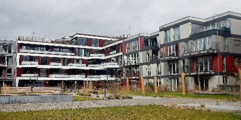 Beim 366 Km Langen Neckartalradweg, Häuser Am Neckar Panoramio (1)