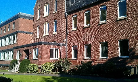 Benediktinerinnen Abtei Mariendonk Niederfeld 11 Grefrath Panoramio (1)