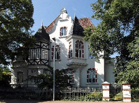 Benthe Hermann Loens Strasse 18