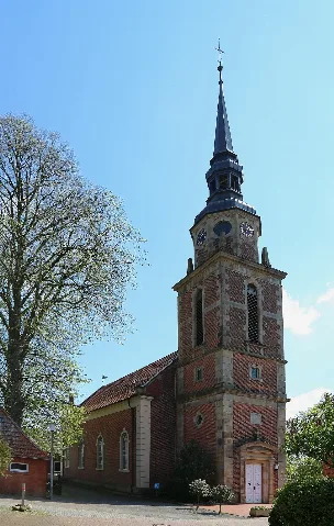 Berge Lutherkirche 01