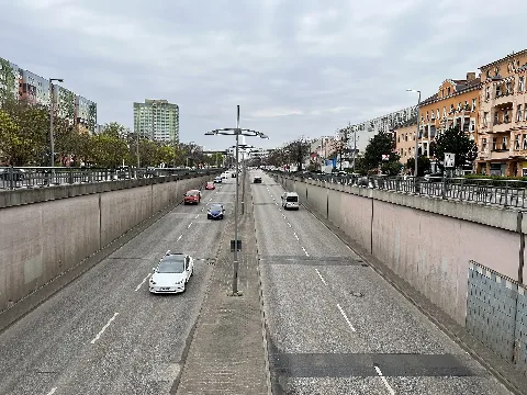Berlin Alt Friedrichsfelde Lub 2023 04 18