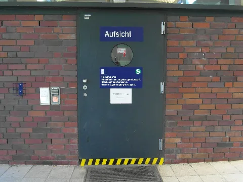 Berlin Bahnhof Gesundbrunnen (7171966499)